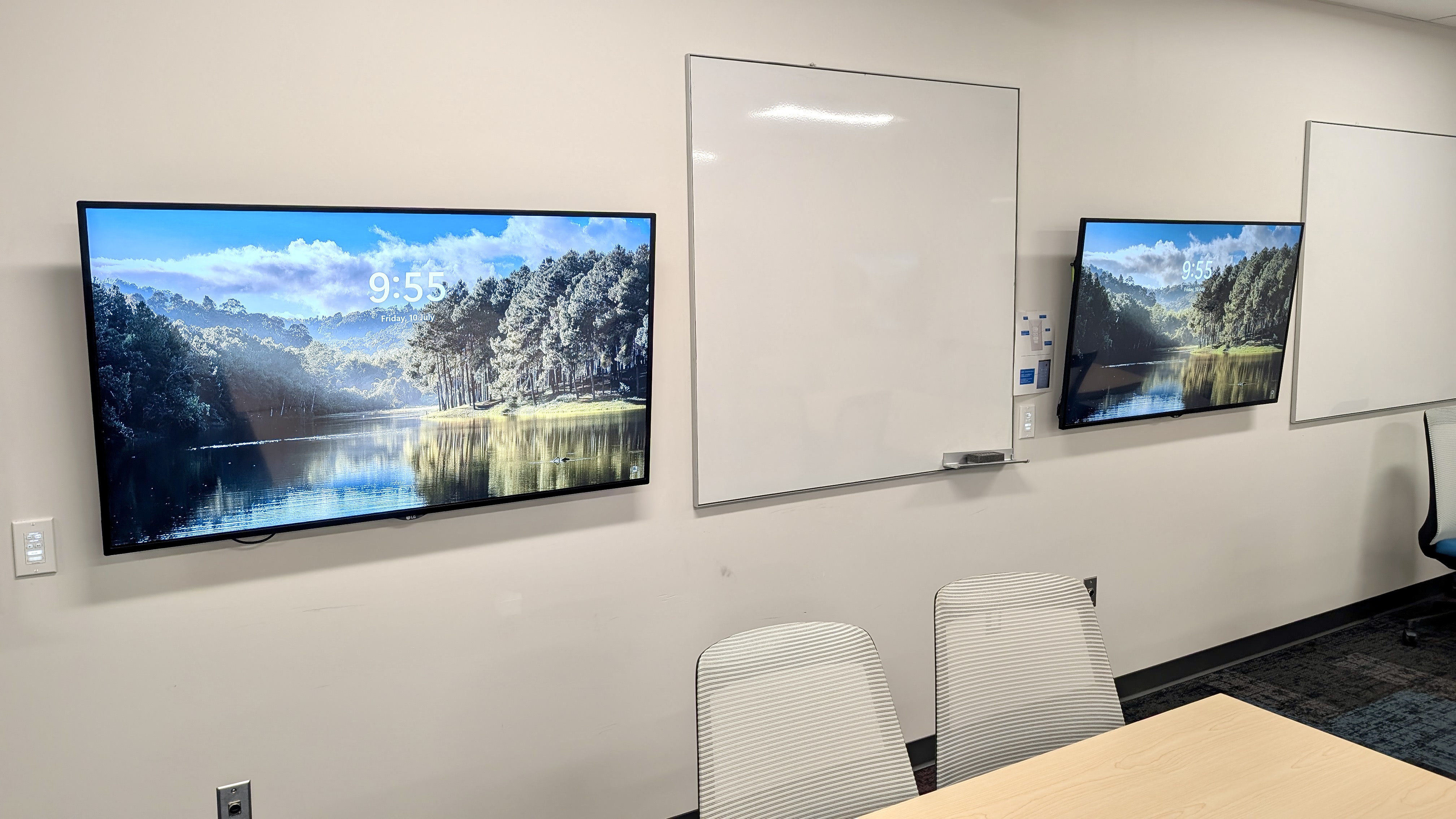 NCB283 - TVs  + Whiteboards