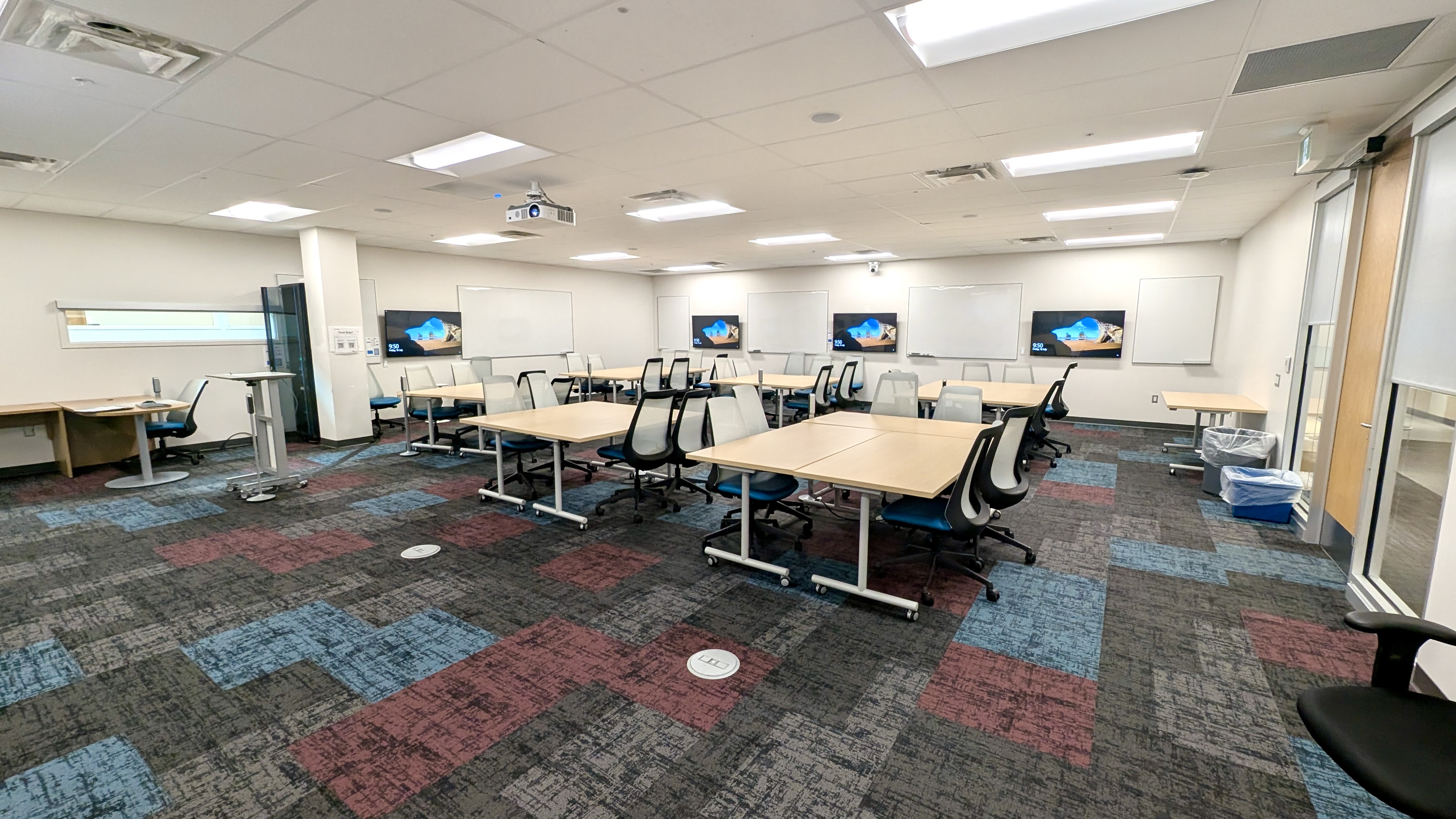 NCB 284 - Rear of Classroom